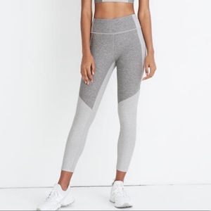 Grey OV leggings